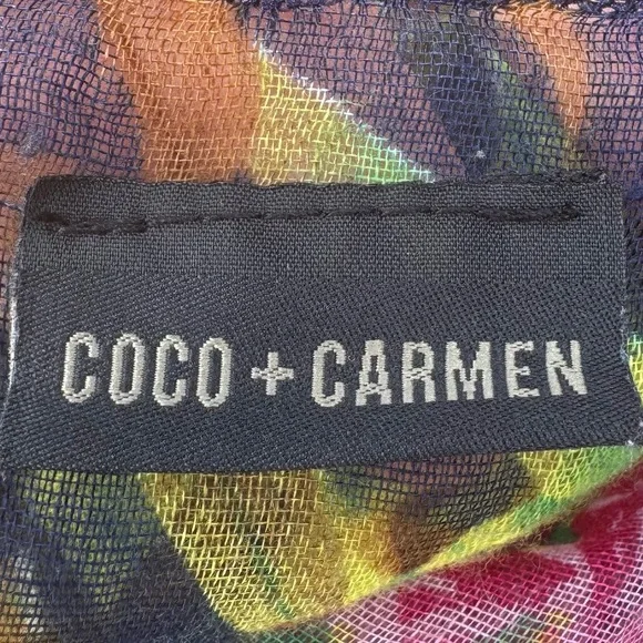 Coco + Carmen one size fits all floral swimsuit cover up / Excellent condition - Picture 11 of 13